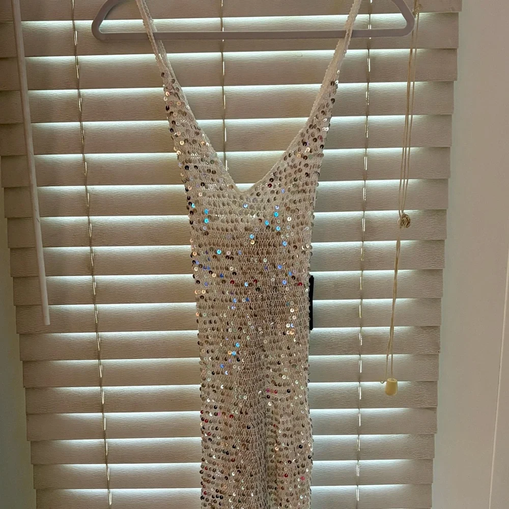 BRAND NEW RETROFETE
Elliana Dress M/L - Picture 4 of 8